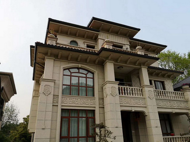 選外墻涂料用水包砂、仿石漆哪個好？